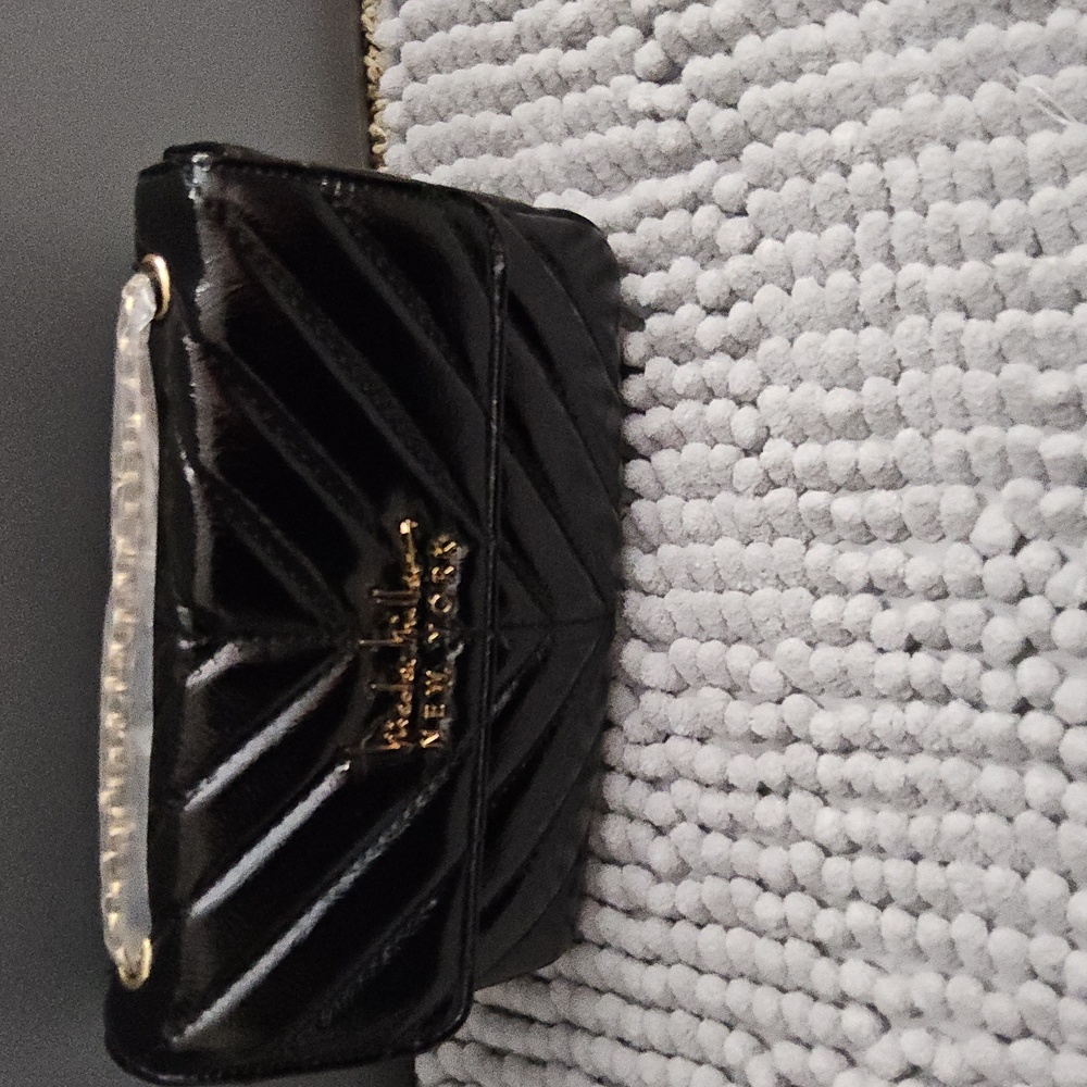 New with tags Nicole Miller Black Purse - Picture 6 of 6